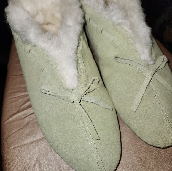 Green Ease leather Slippers with shearling wool lining. 12 N. - Picture 7 of 7